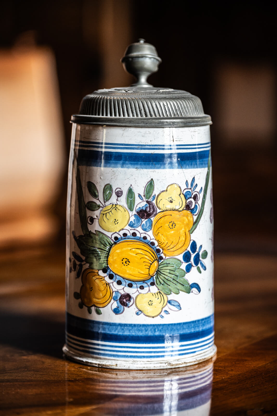 10a. Vrč S Poklopcem, DT 23