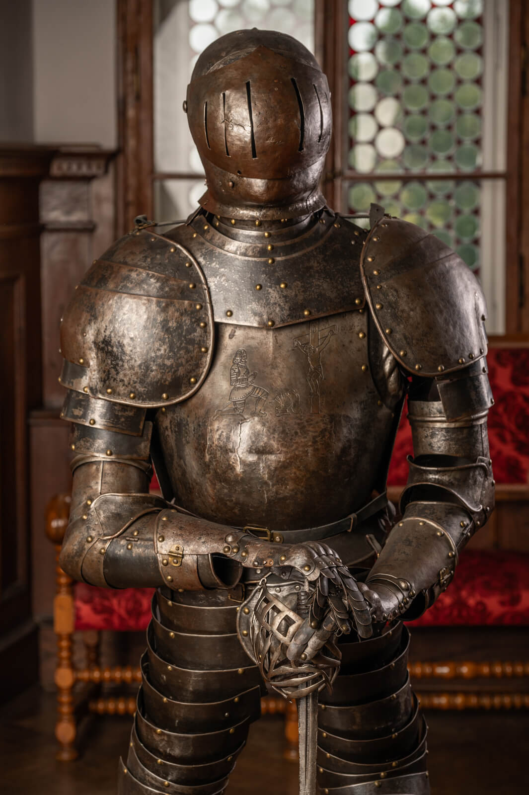 1b. Oklopnik U Stilu 16. Stoljeća, DT 157