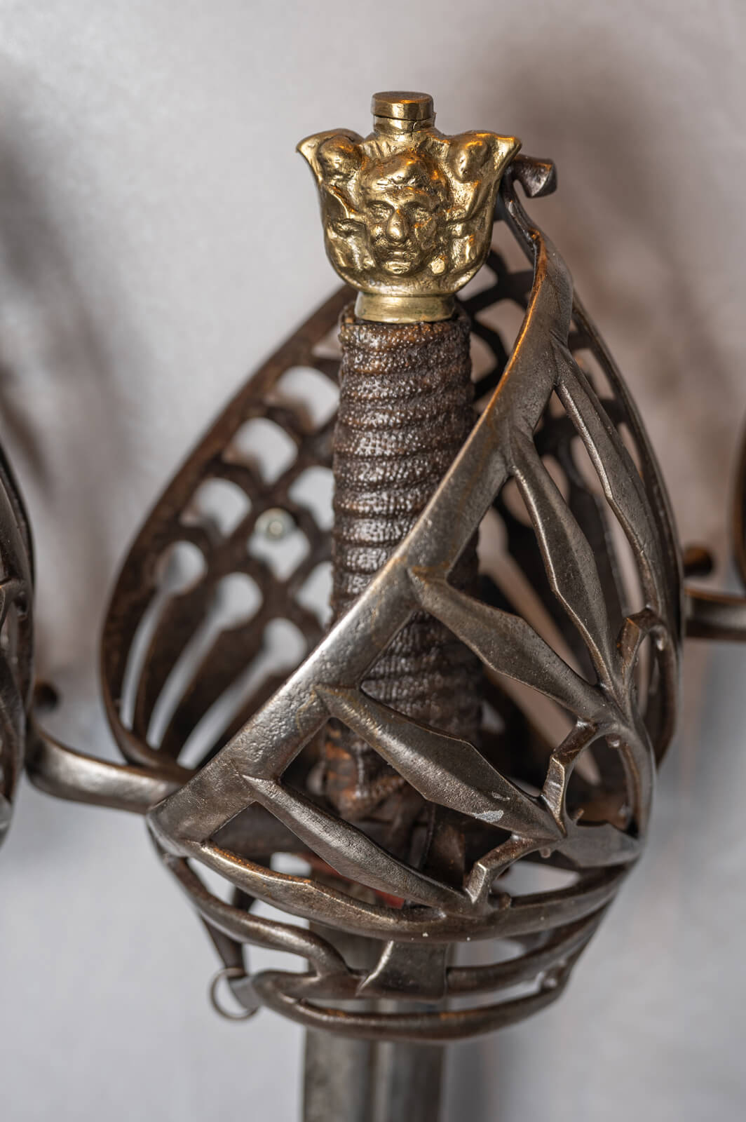 Mač Schiavona, DT 143